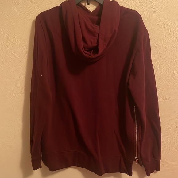 Sweatshirt - Picture 3 of 4